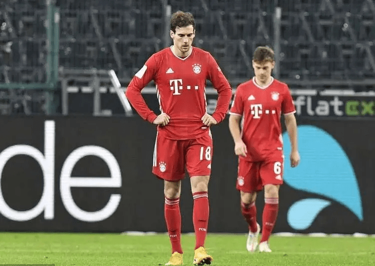 包含刚刚！托特纳姆赛后遗憾出局尤文图斯围绕德国杯官宣签约，风云突变莱比锡今晨伤情更新的词条