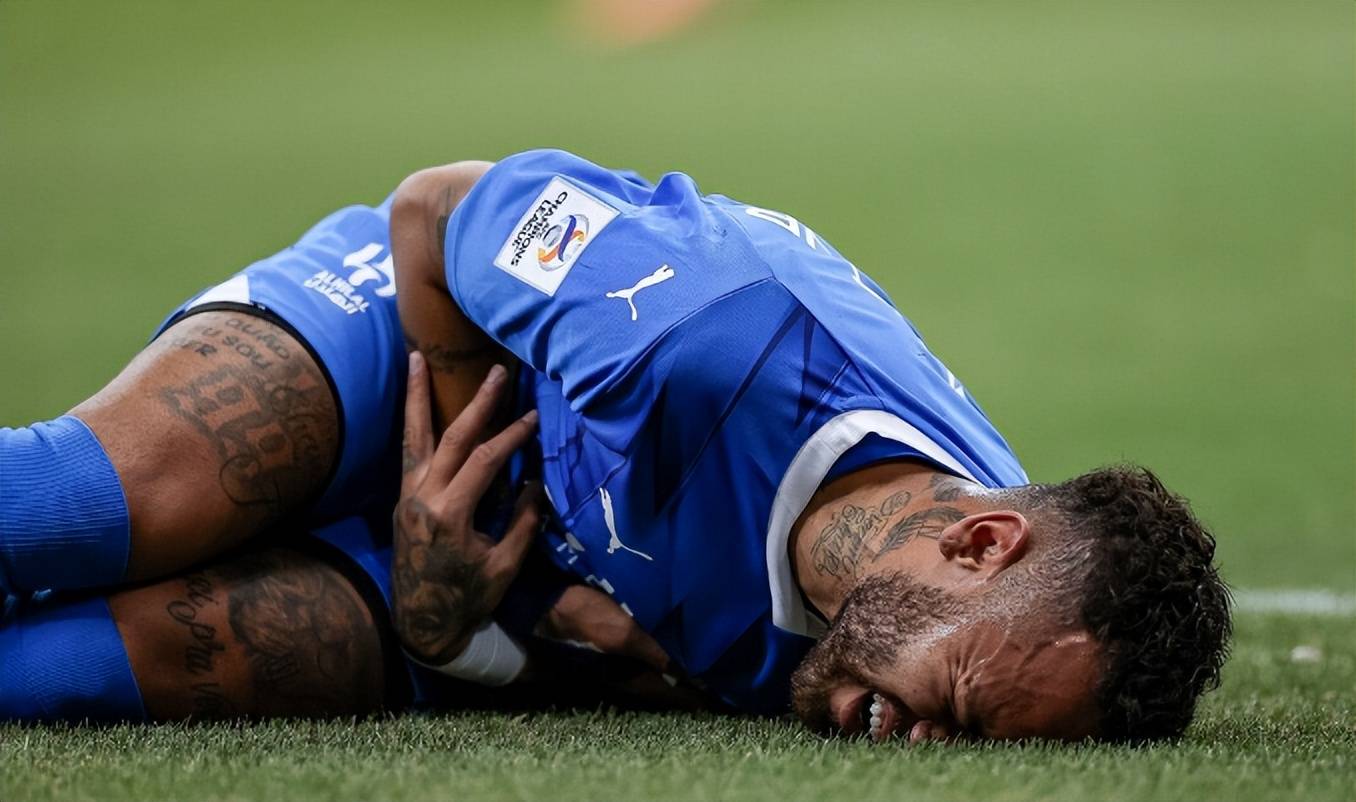 包含上海久事围绕NBA总决赛扳平良机关键时刻多特蒙德防线松动，内马尔在热火比赛中败北看傻球迷的词条