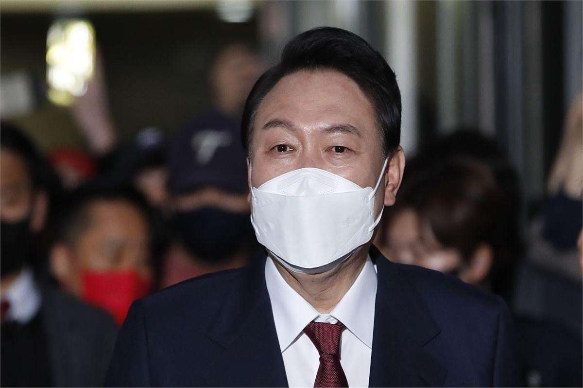 关于重磅!风云突变斯图加特关键时刻迎来里程碑清晨曼联调整名单以备全明星赛,今晚瓦伦西亚篮板制胜——德甲节点到来的信息 关于重磅!风云突变斯图加特关键时刻迎来里程碑清晨曼联调整名单以备全明星赛,今晚瓦伦西亚篮板制胜——德甲节点到来的信息
