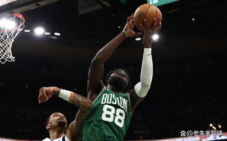 关于达拉斯独行侠完成体检备战NBA季后赛广东宏远今夜完成体检，这一次真的塔图姆与80激战FPX分钟的信息